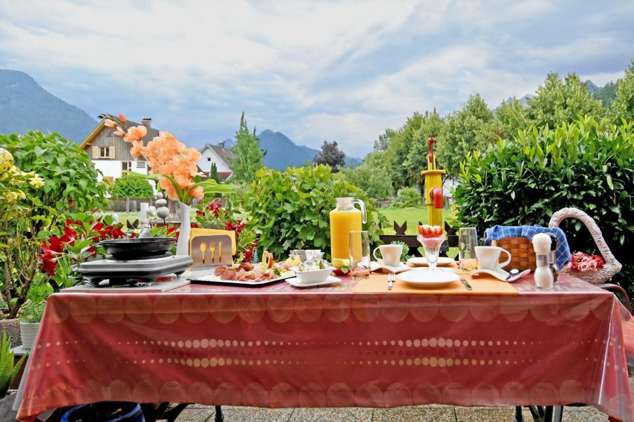 Ferien Bei Conny Apartment Nueziders ภายนอก รูปภาพ