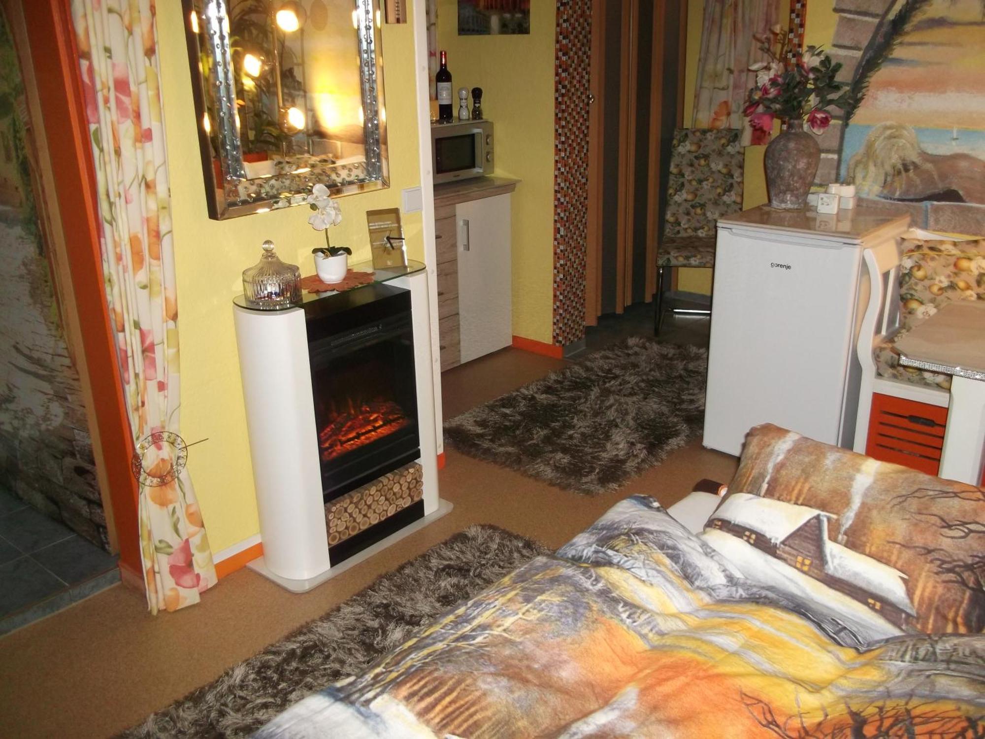 Ferien Bei Conny Apartment Nueziders ภายนอก รูปภาพ